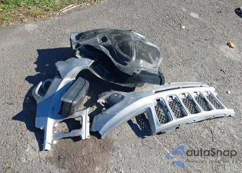 2016 Jeep Compass High Altitude Edition z USA, uszkodzony, nr VIN 1C4NJDEB6GD739395